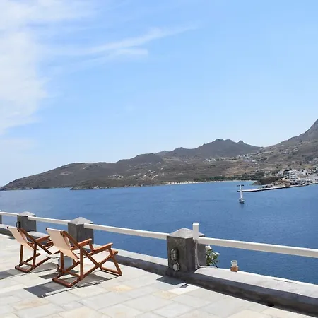 Niovi Serifos